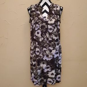 🌞SALE 3/$30🌞 Simply Vera Summer Dress Med